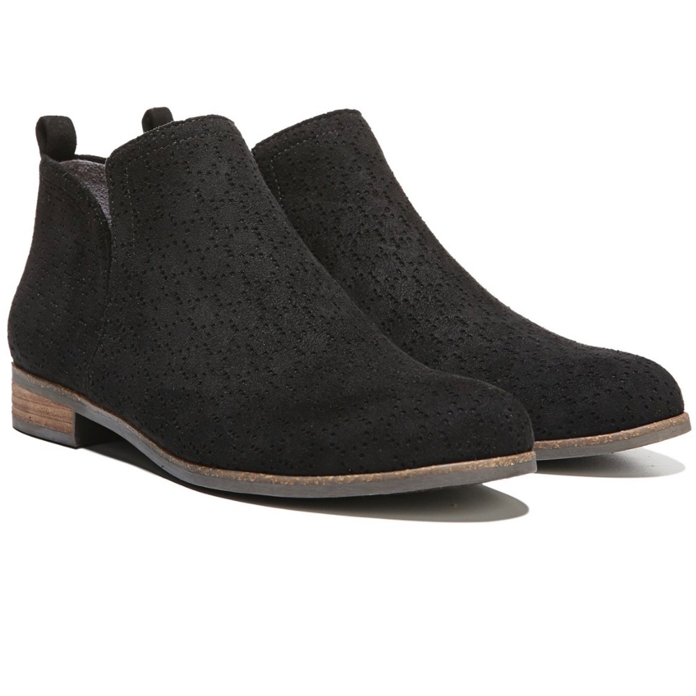 Black boots